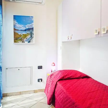 Dolce By Interhome בית נופש לואינו